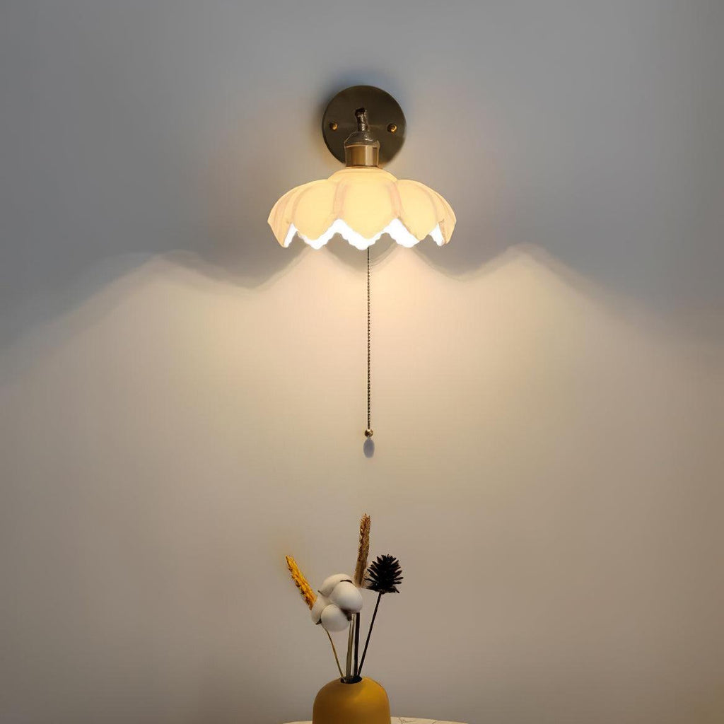 Larkaria Glass Wall Light-Moonnatur