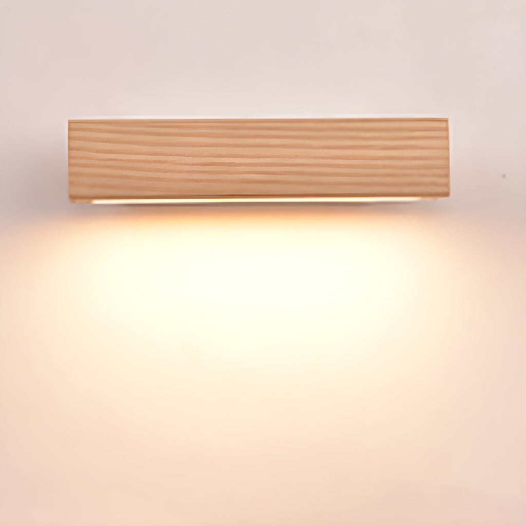Cardenelle Wood Wall Light-Moonnatur