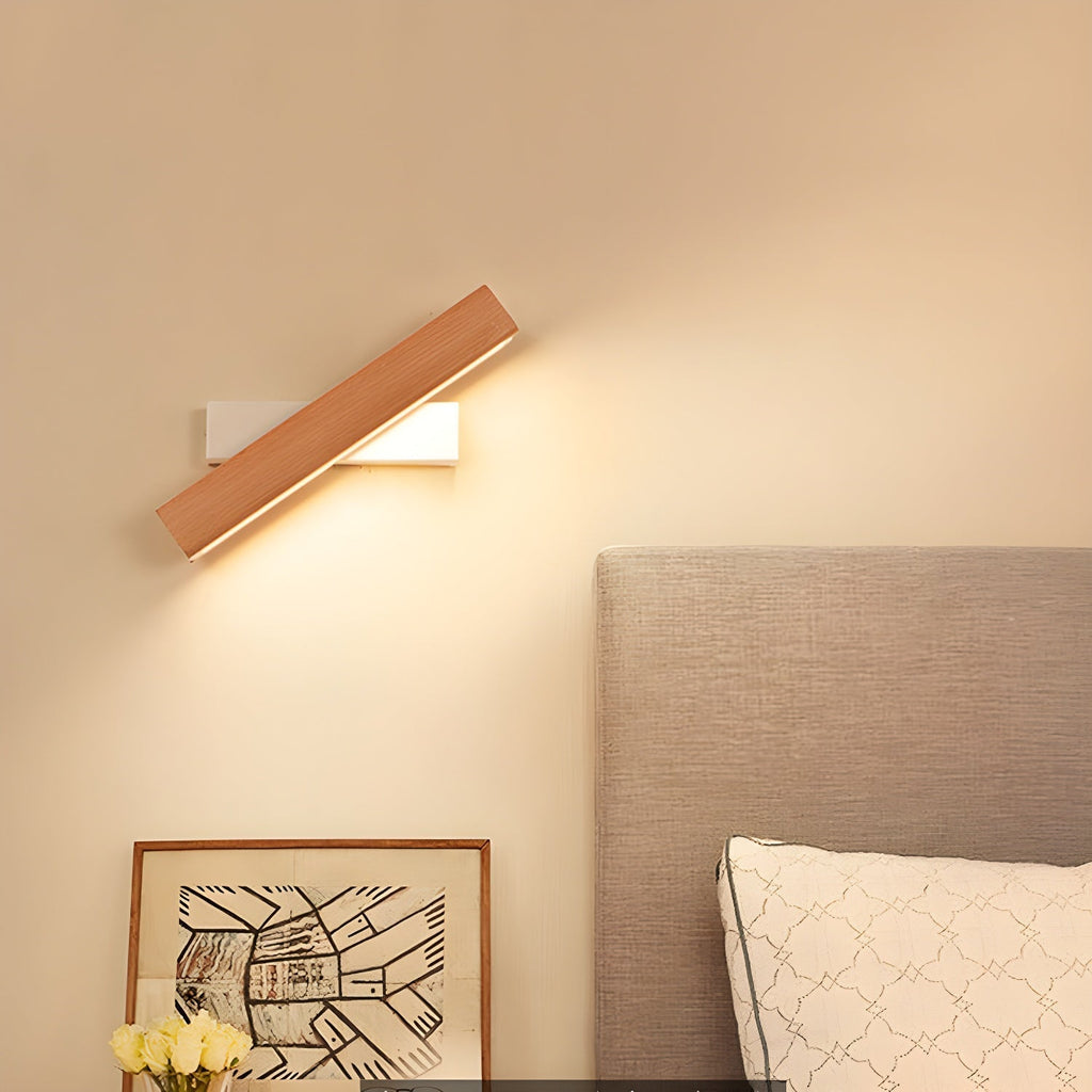 Cardenelle Wood Wall Light-Moonnatur