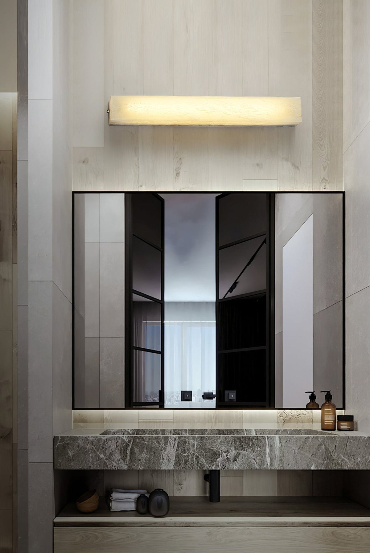 Pardenina Alabaster Wall Light-Moonnatur