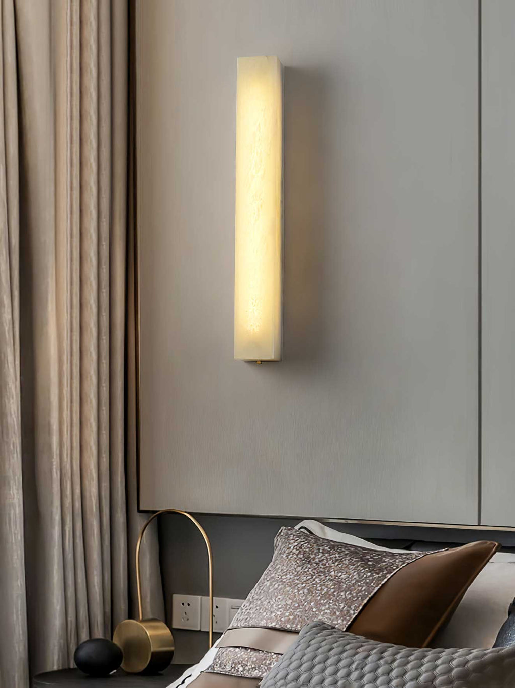 Pardenina Alabaster Wall Light-Moonnatur
