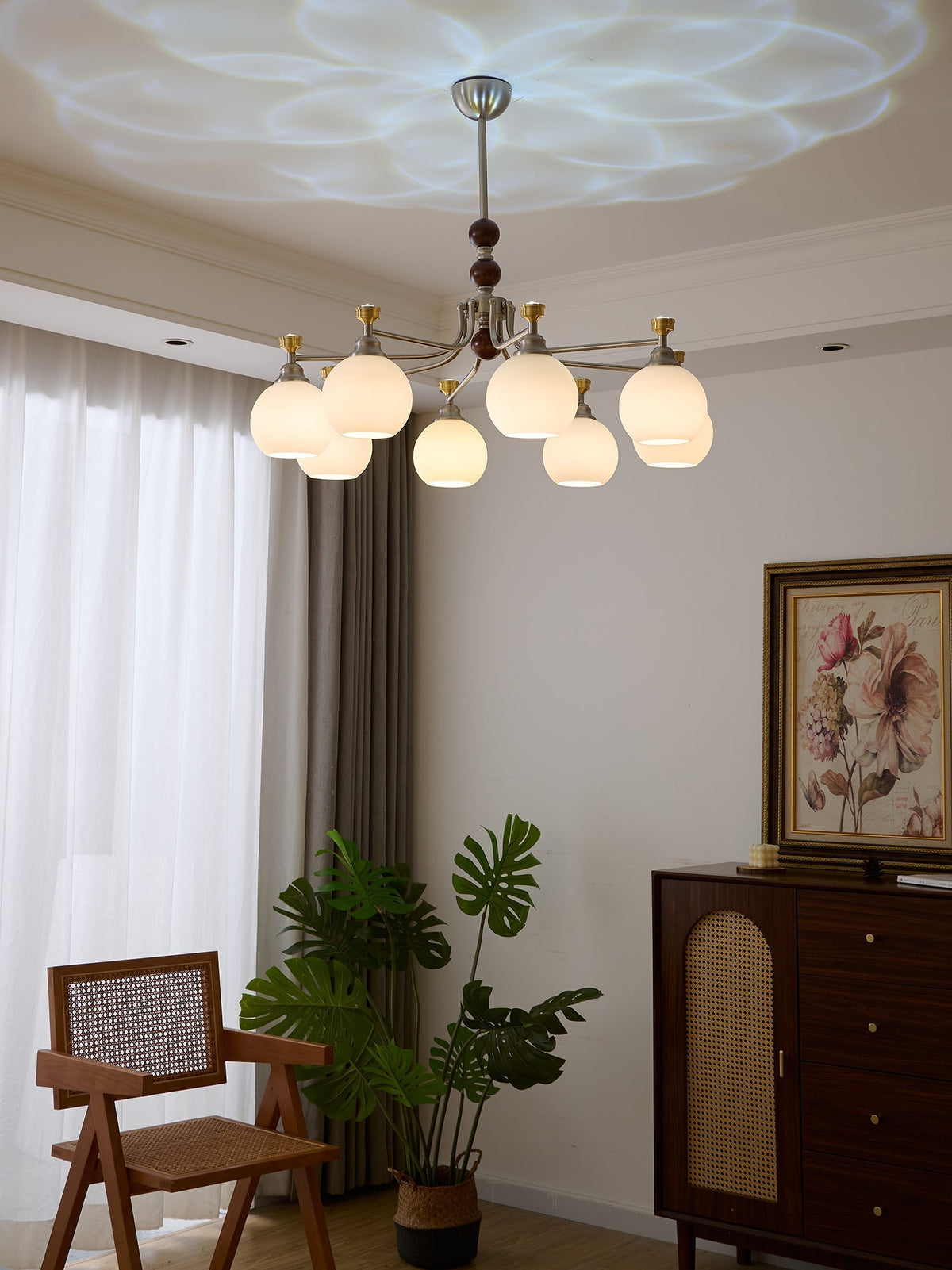 Maelwyn Glass Chandelier-Moonnatur