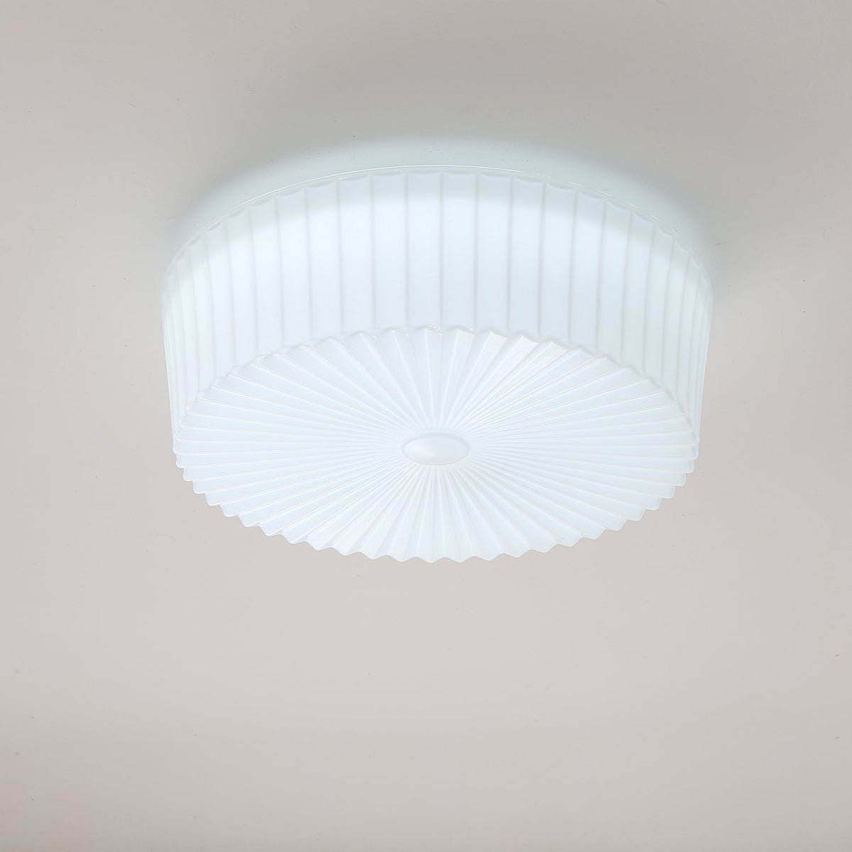 Varenera Glass Ceiling Light-Moonnatur
