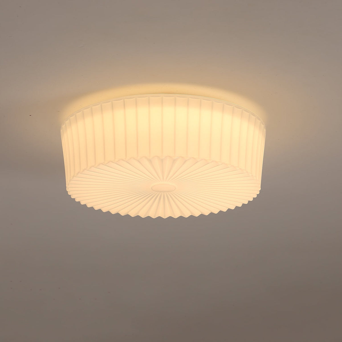 Varenera Glass Ceiling Light-Moonnatur