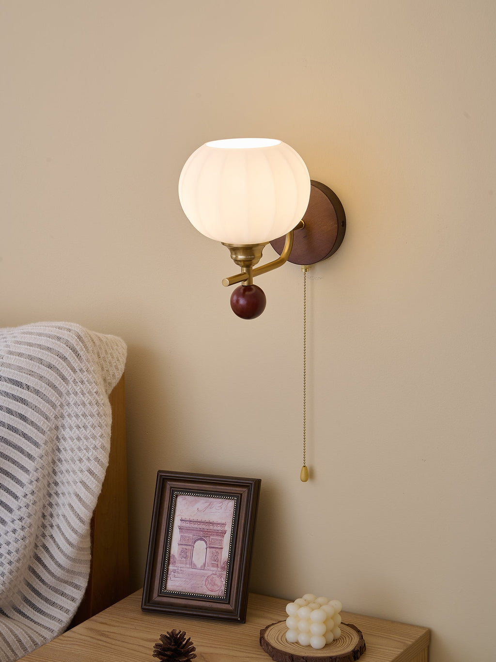 Rhodenune Glass Wall Light-Moonnatur