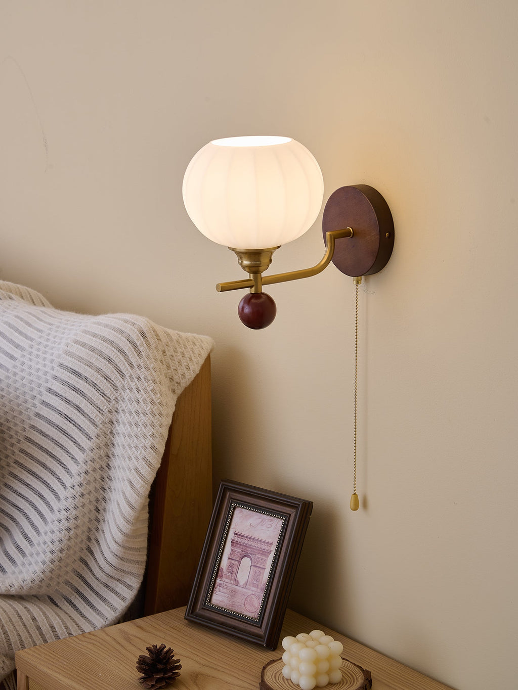 Rhodenune Glass Wall Light-Moonnatur
