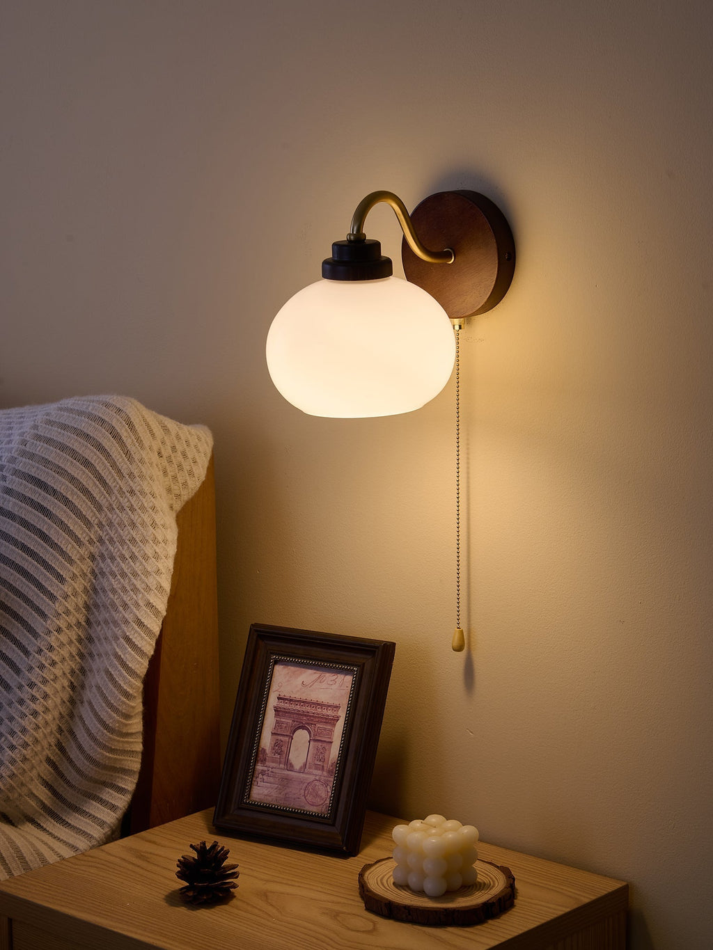 Rhodenune Glass Wall Light-Moonnatur