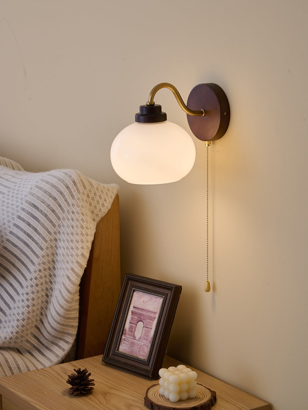 Rhodenune Glass Wall Light-Moonnatur