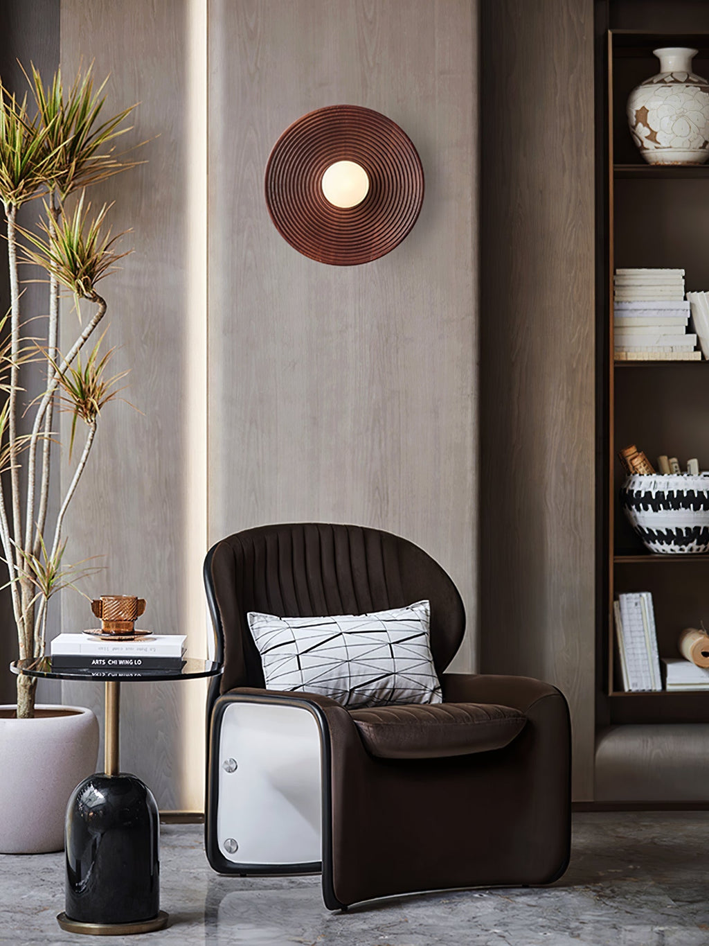 Alwynina Wood Wall Light-Moonnatur