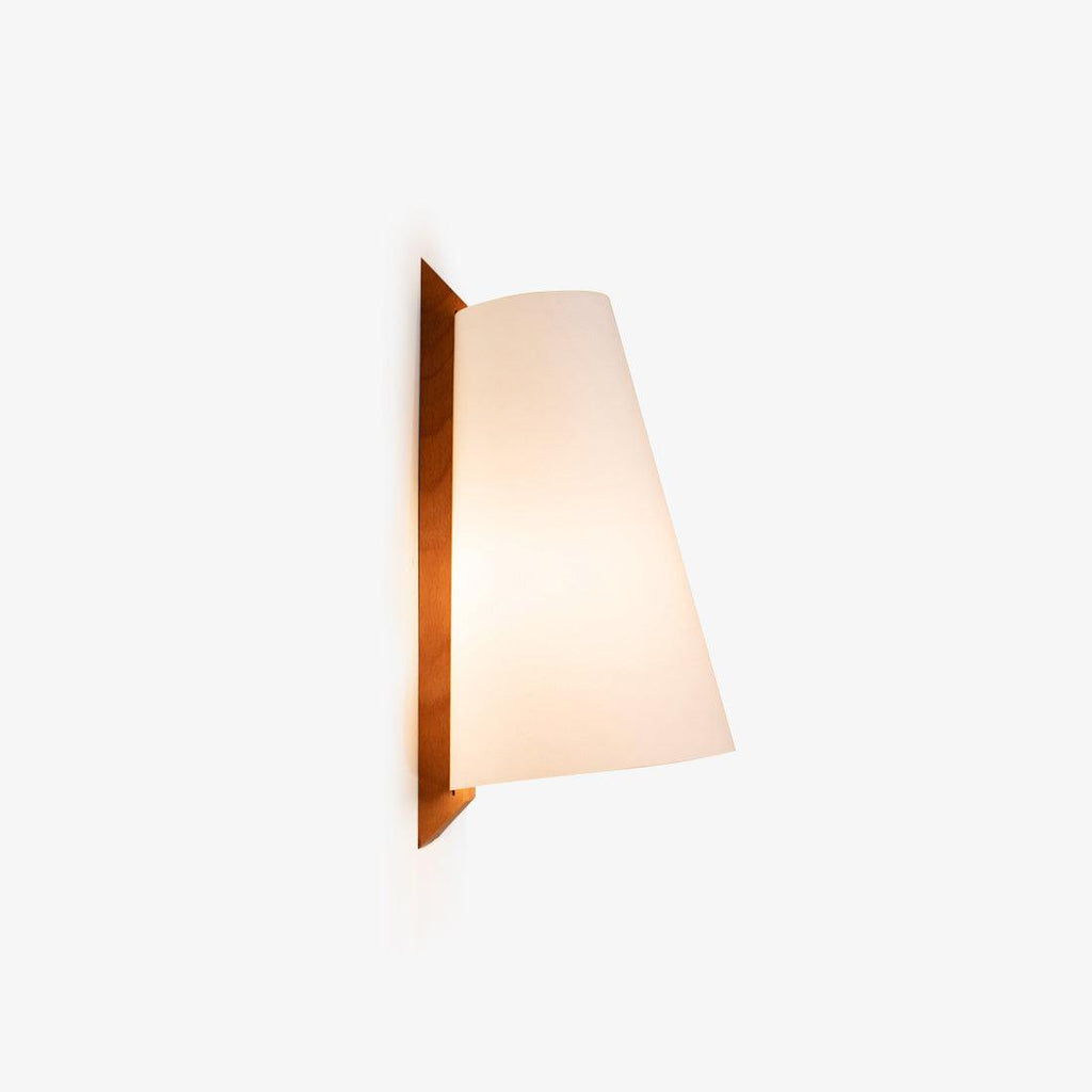 Wemoria Wood Wall Lamp-Moonnatur