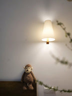 Wemoria Wood Wall Lamp-Moonnatur