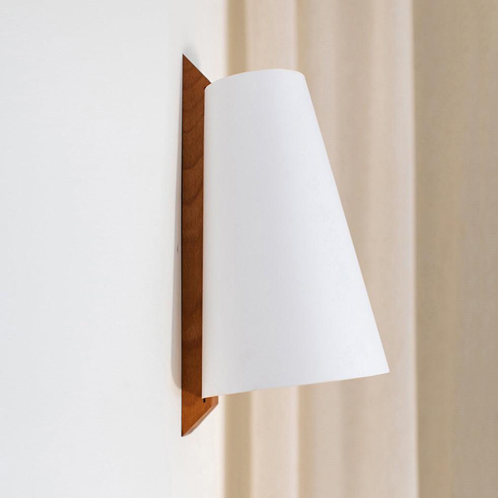 Wemoria Wood Wall Lamp-Moonnatur