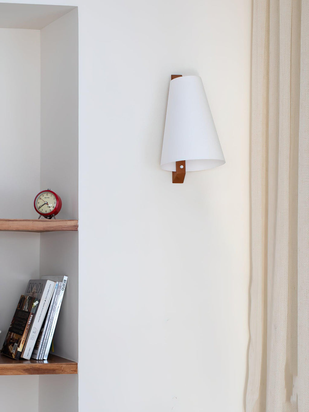 Wemoria Wood Wall Lamp-Moonnatur