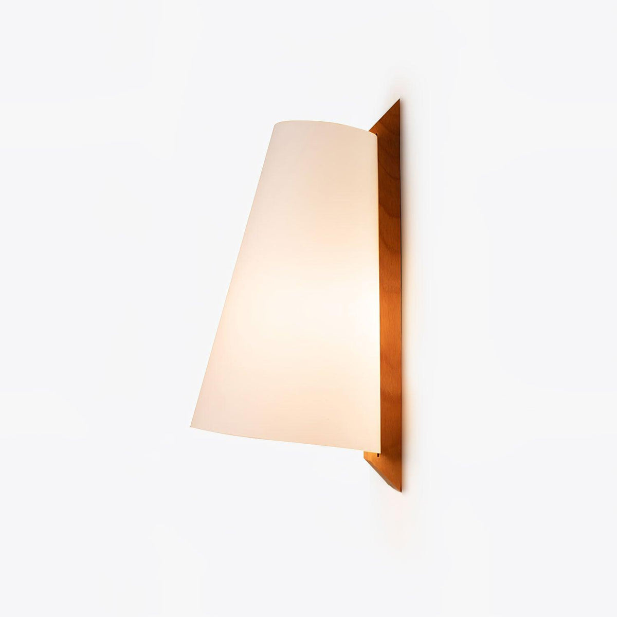Wemoria Wood Wall Lamp-Moonnatur