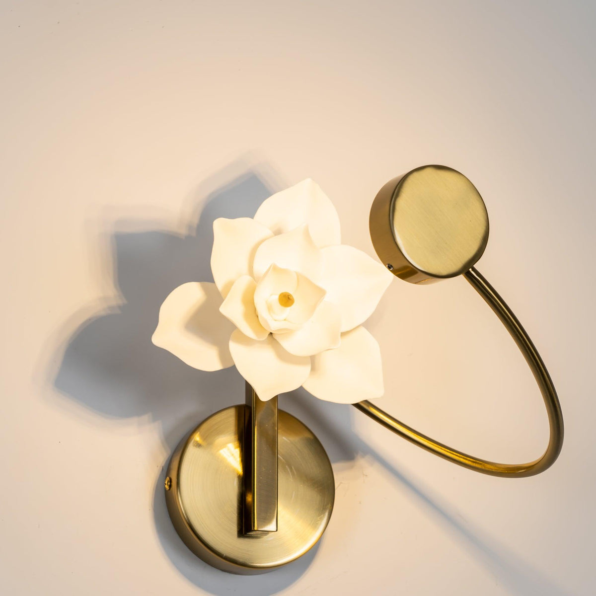Kiranina Cotton Paper Wall Light-Moonnatur