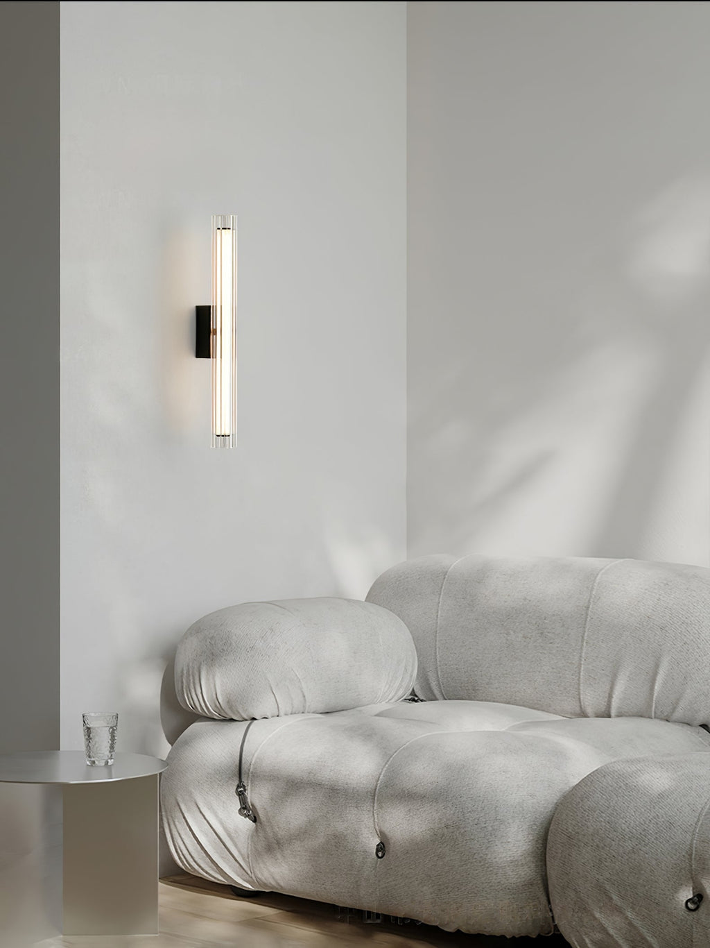 Veneth Glass Wall Light-Moonnatur