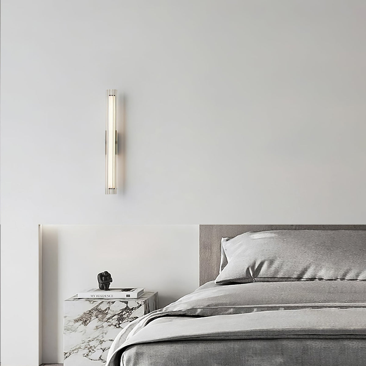 Veneth Glass Wall Light-Moonnatur
