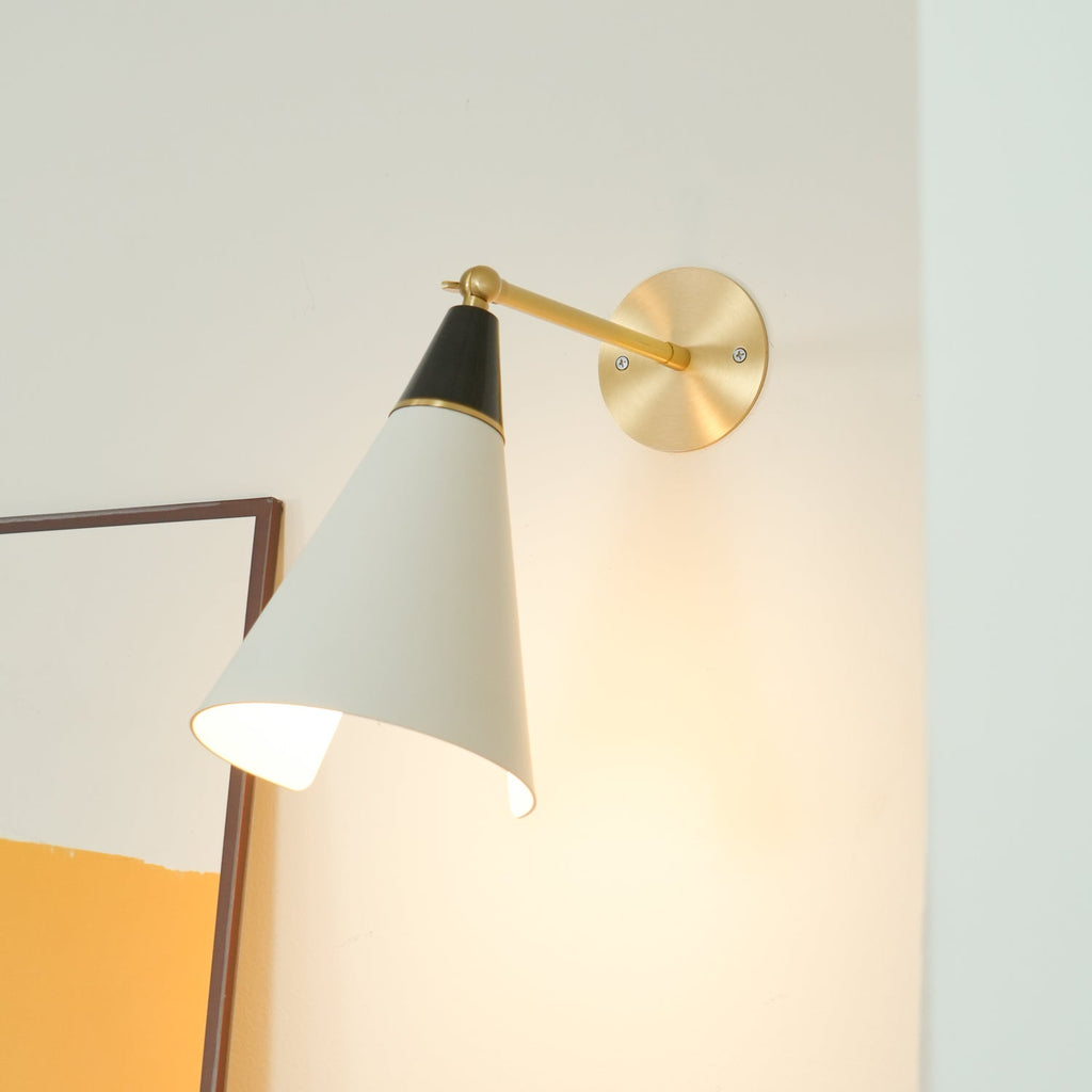 Jasselle Glass Wall Light-Moonnatur