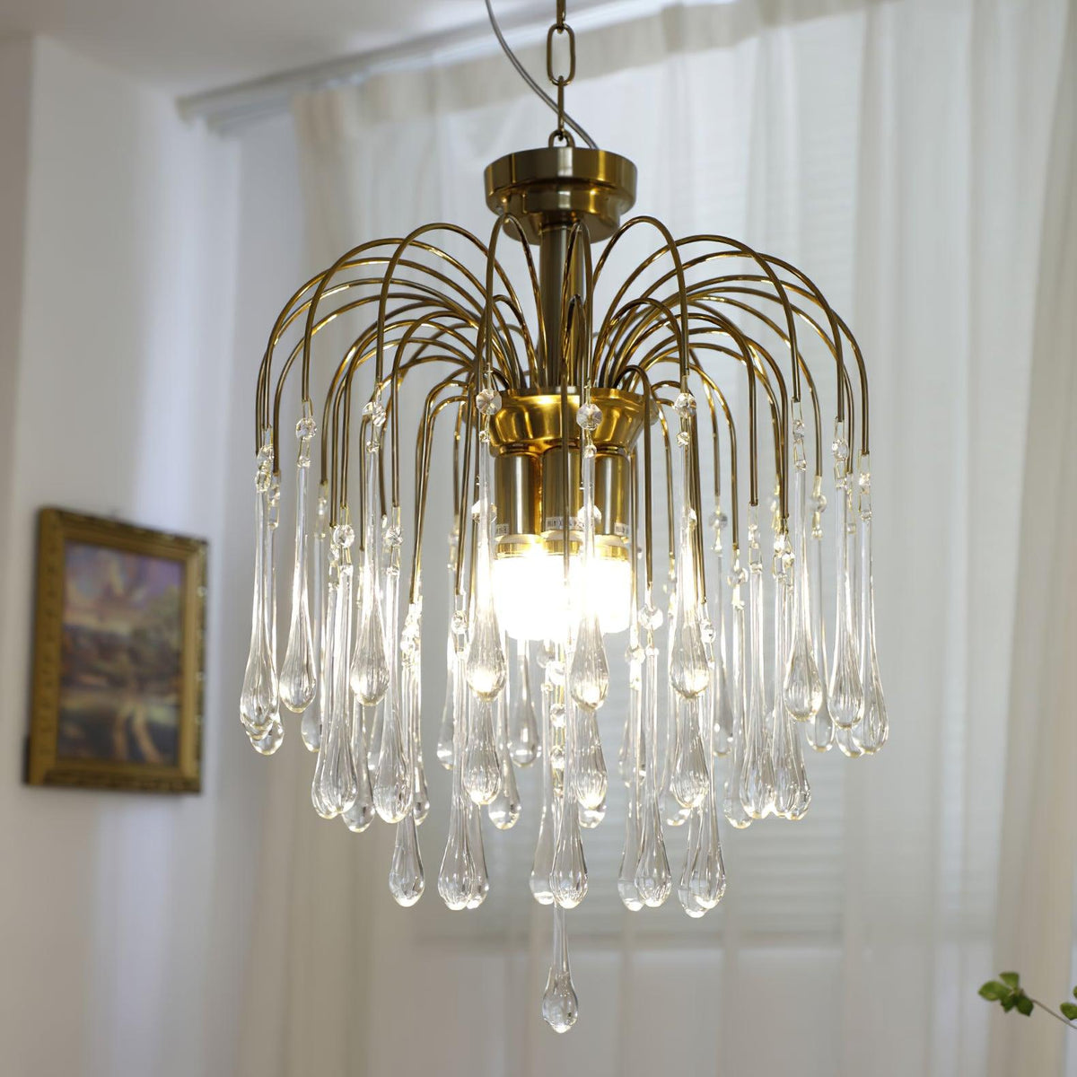 Lysavelle Crystal Chandelier-Moonnatur