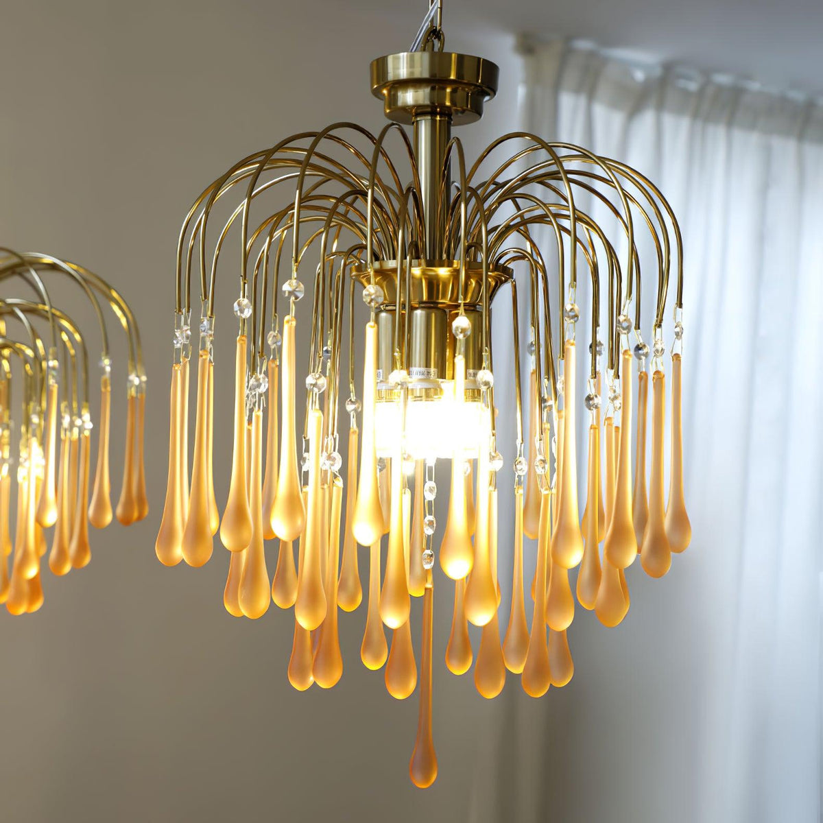 Lysavelle Crystal Chandelier-Moonnatur