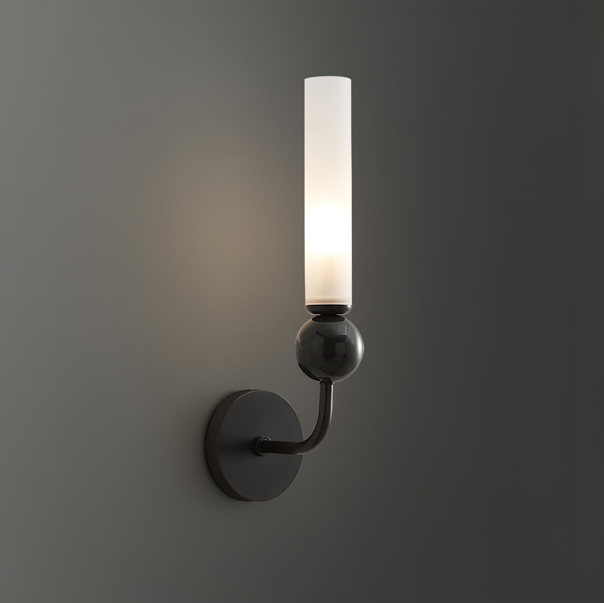 Iveris Marble Wall Light-Moonnatur