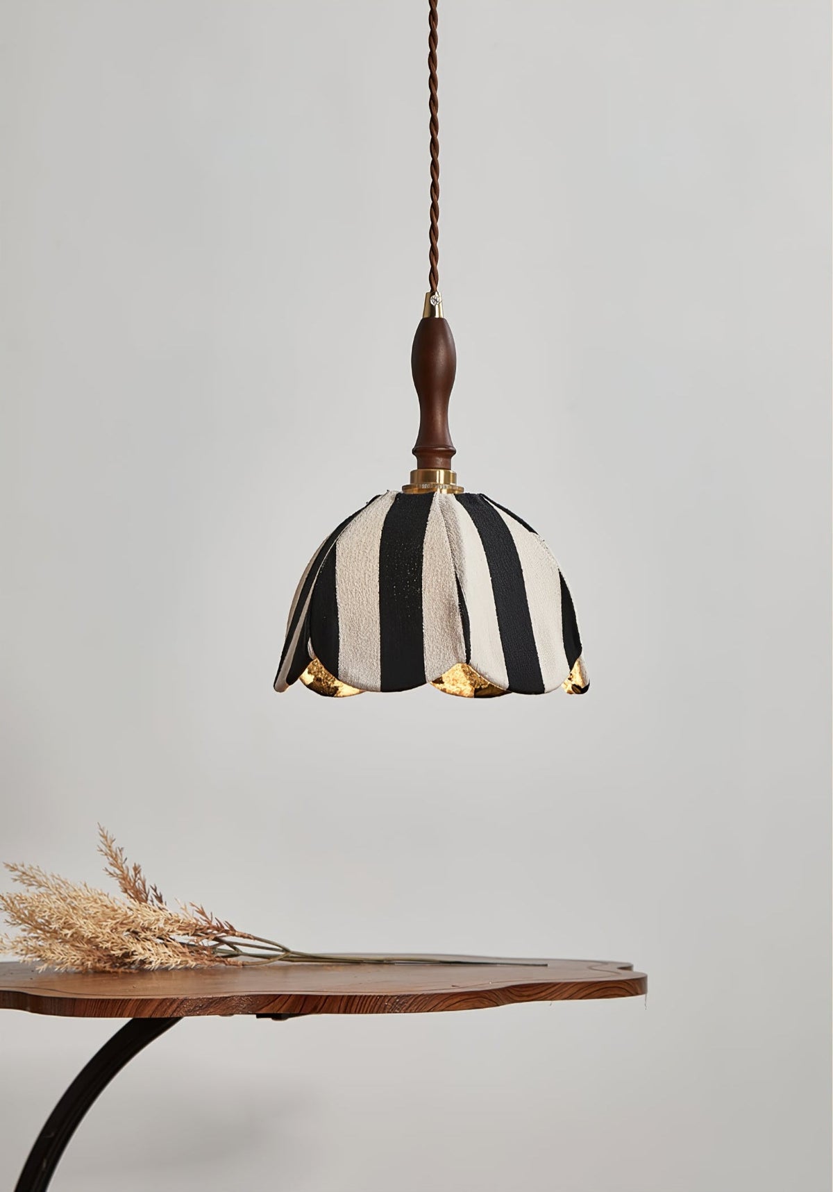 Kaeleth Fabric Pendant Light-Moonnatur