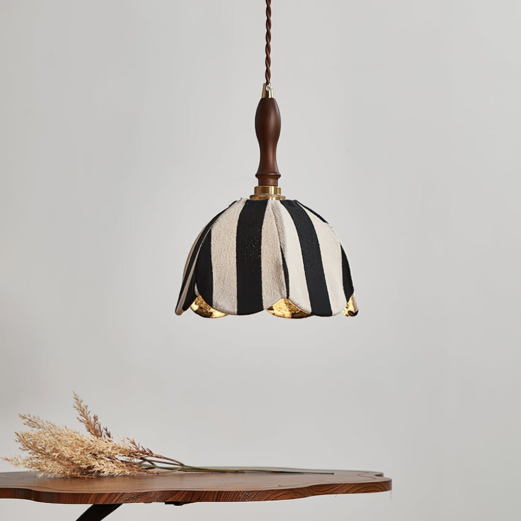 Kaeleth Fabric Pendant Light-Moonnatur