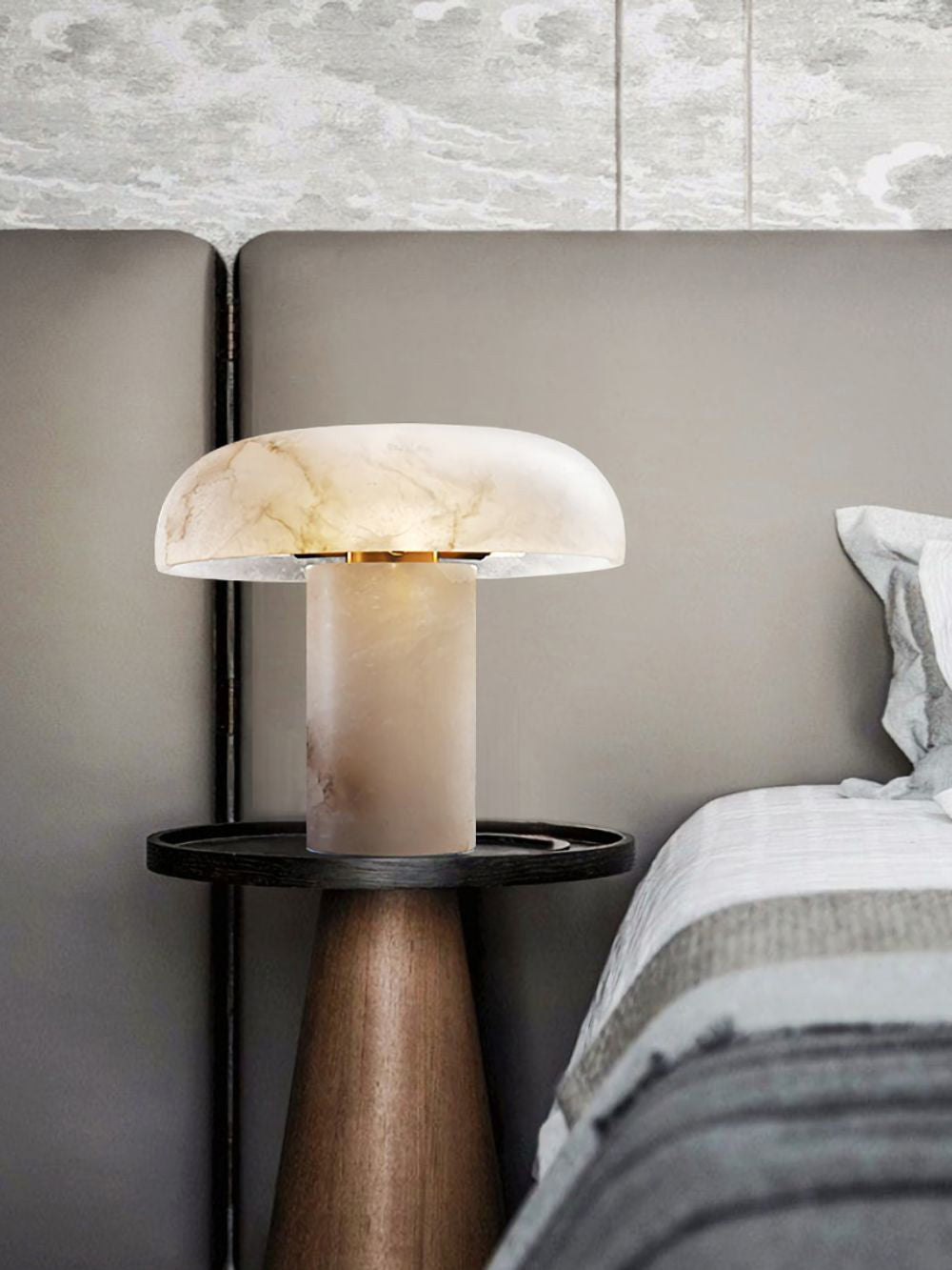 Torrenmoss Alabaster Table Lamp-Moonnatur
