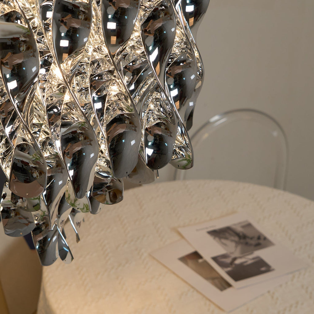 Lorrenis Acrylic Chandelier-Moonnatur