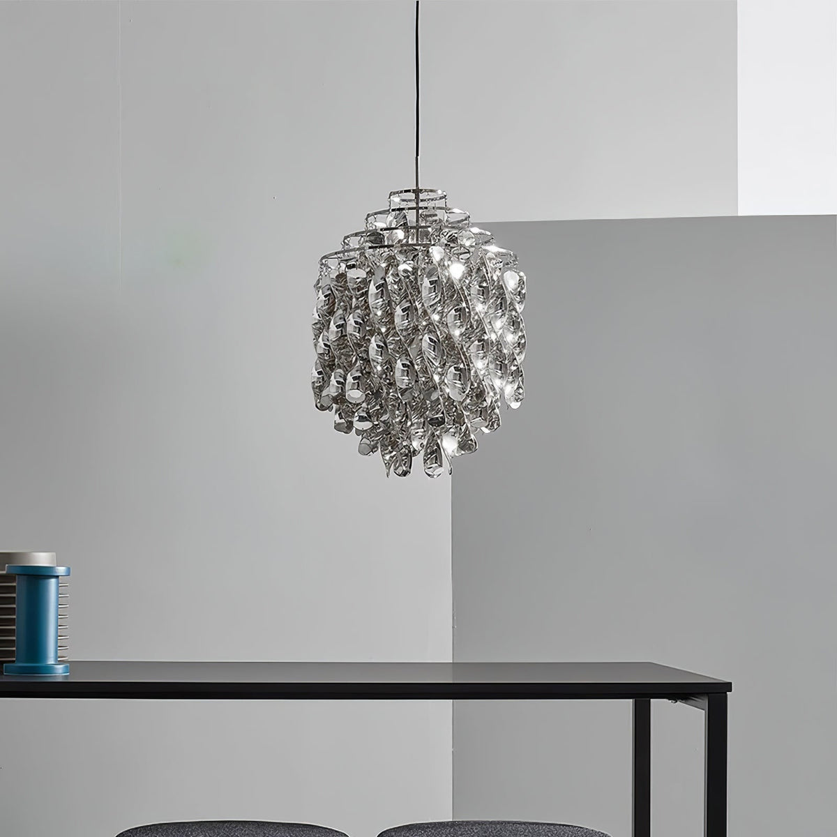 Lorrenis Acrylic Chandelier-Moonnatur