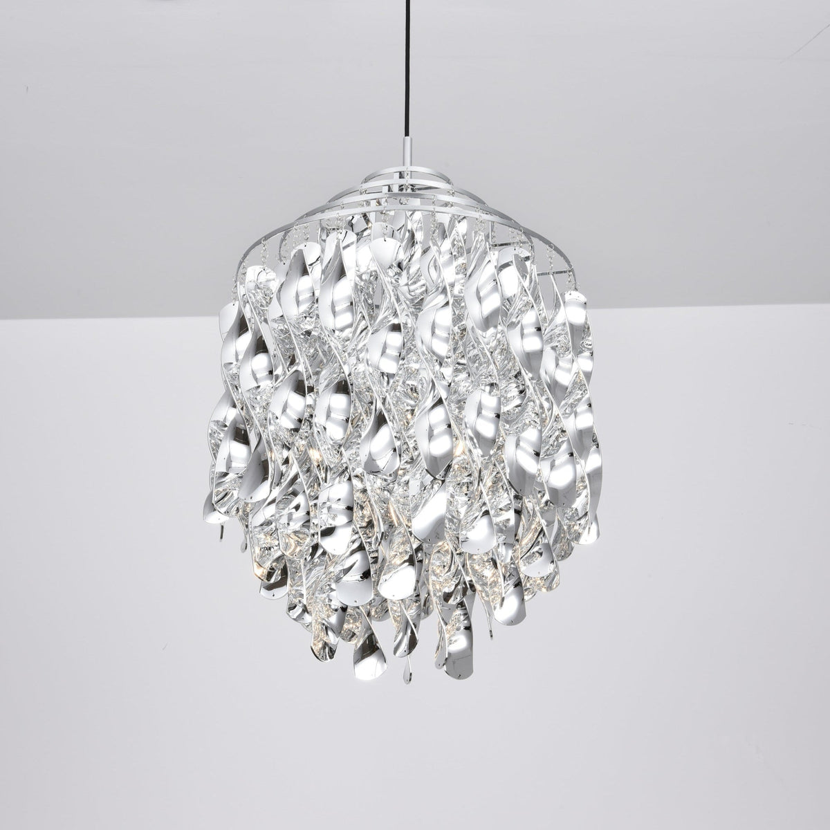 Lorrenis Acrylic Chandelier-Moonnatur