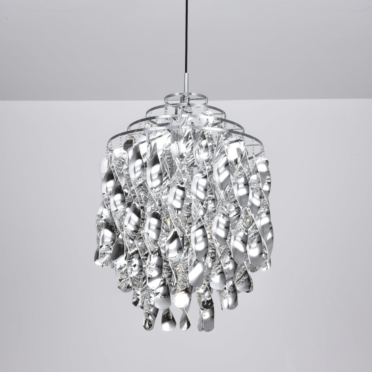 Lorrenis Acrylic Chandelier-Moonnatur