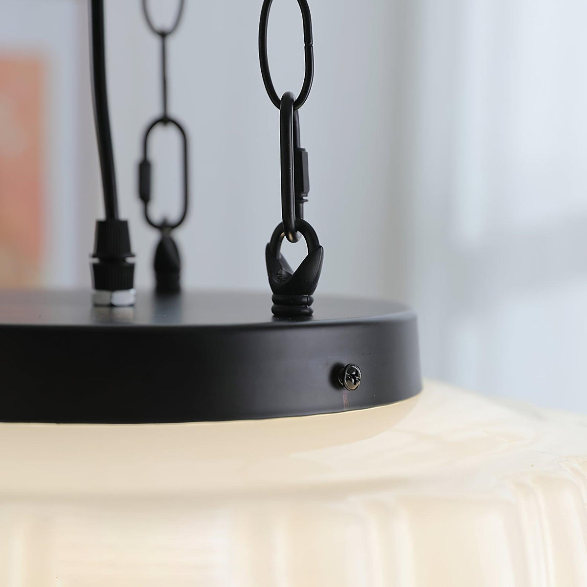 Lowenara Glass Pendant Light-Moonnatur