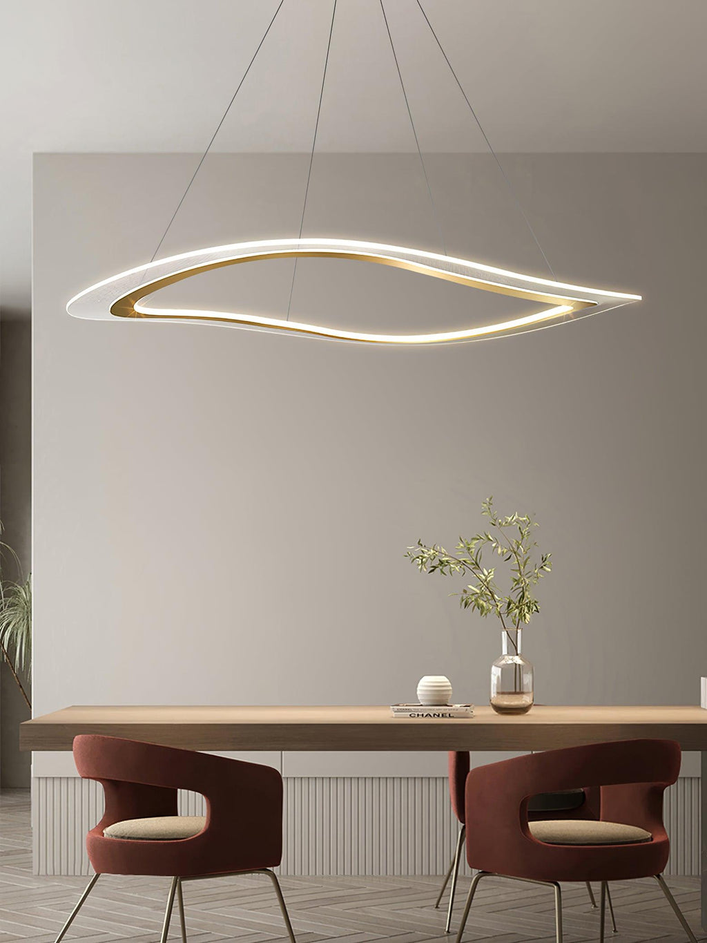Wyrenora Iron Chandelier-Moonnatur