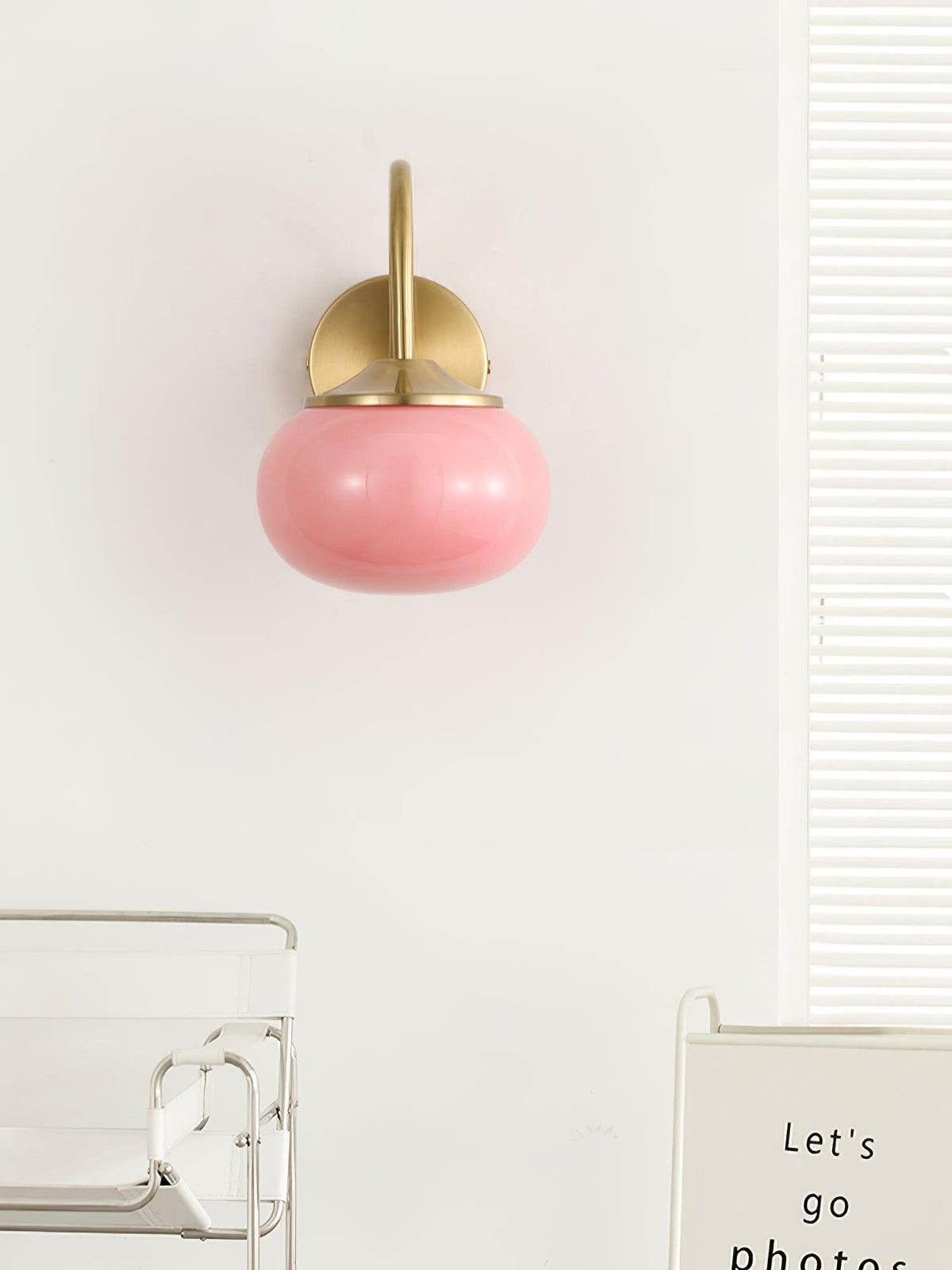 Melvane Glass Wall Lamp-Moonnatur