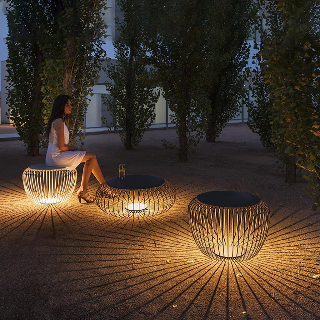 Perenis Metal Lamp-Moonnatur