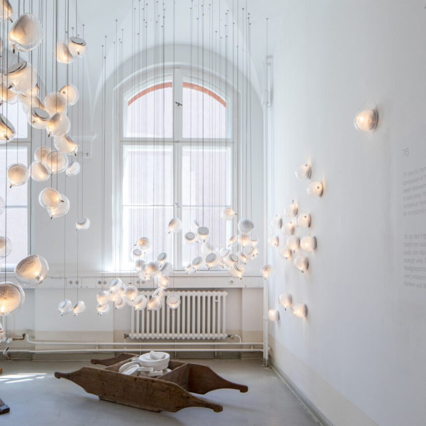 Fennune Glass Wall Light-Moonnatur