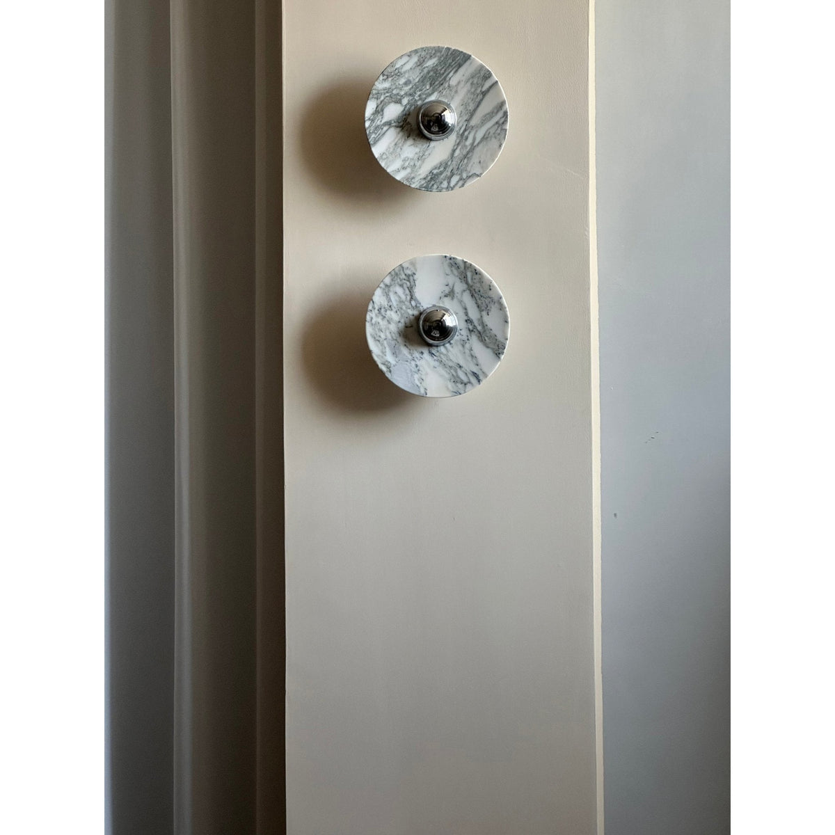 Celynaria Marble Wall Light-Moonnatur