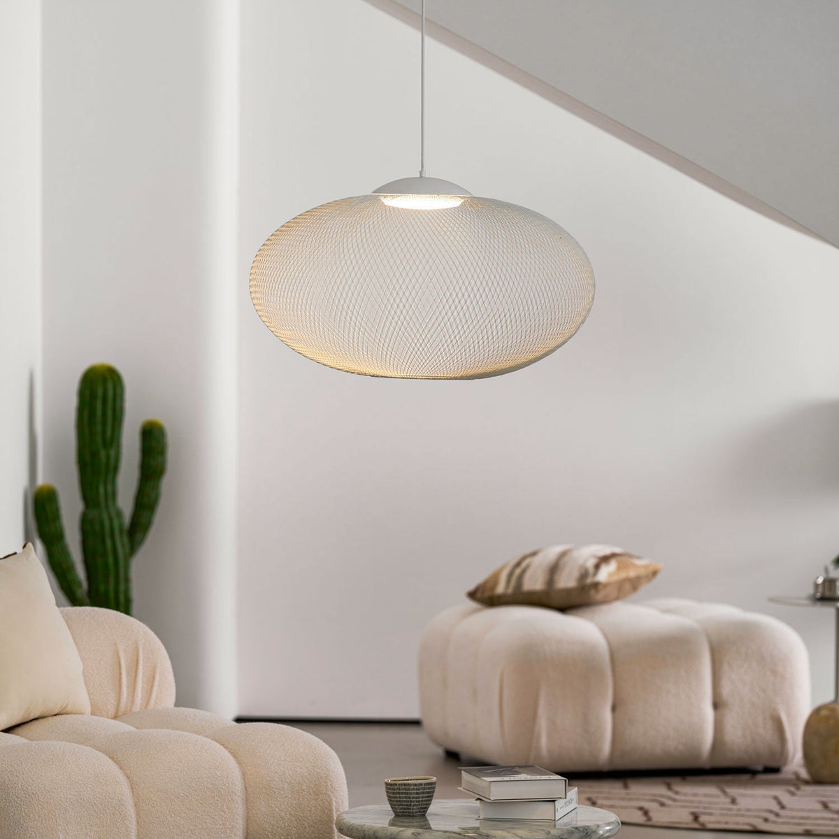 Ximora Iron Pendant Lamp-Moonnatur