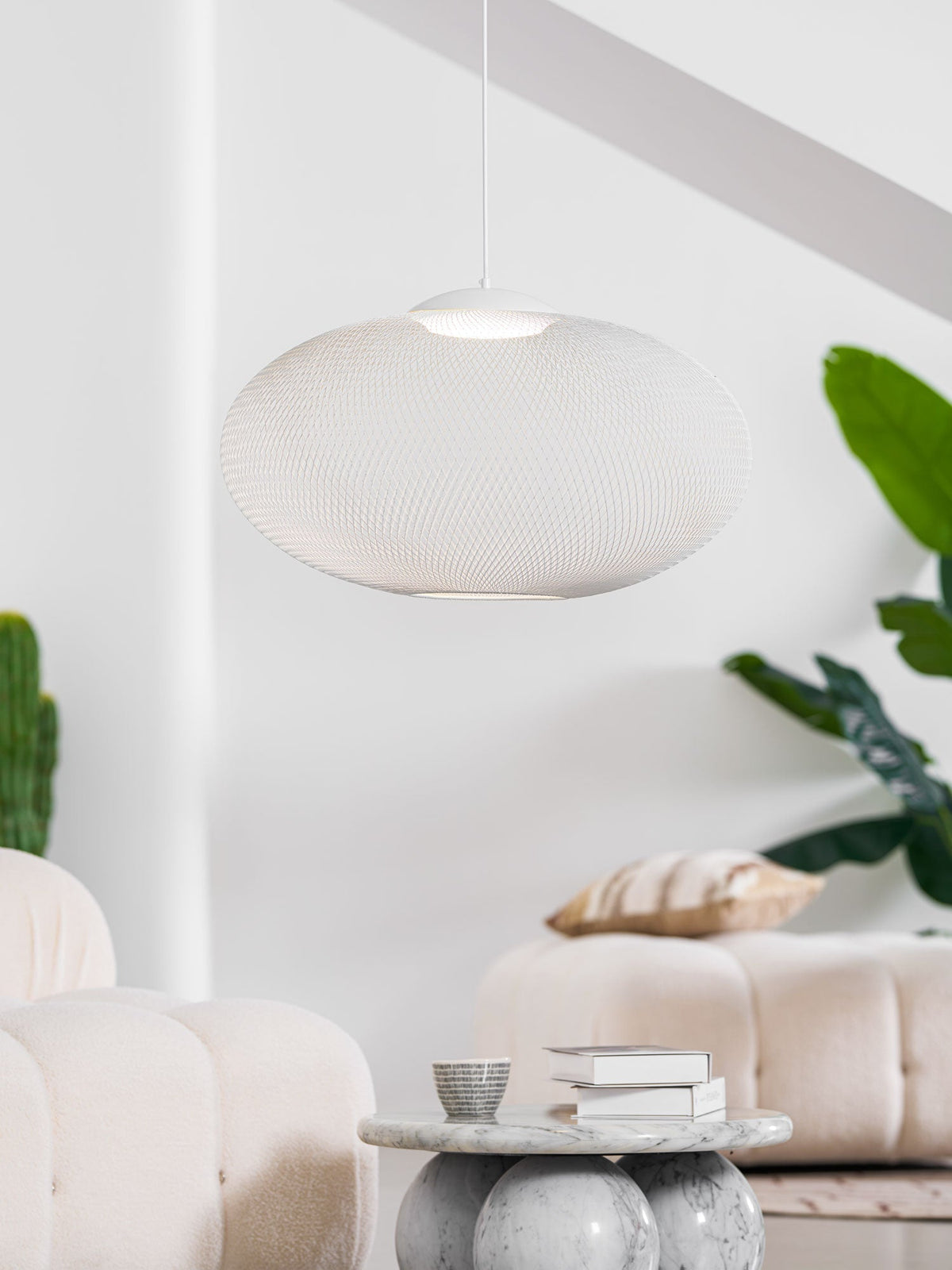 Ximora Iron Pendant Lamp-Moonnatur
