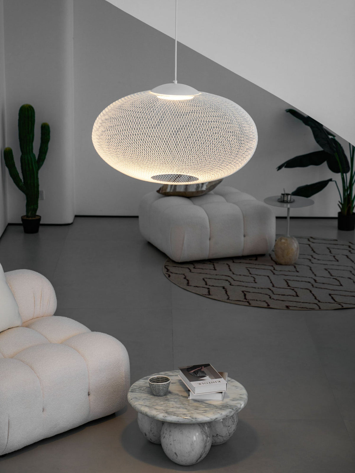 Ximora Iron Pendant Lamp-Moonnatur