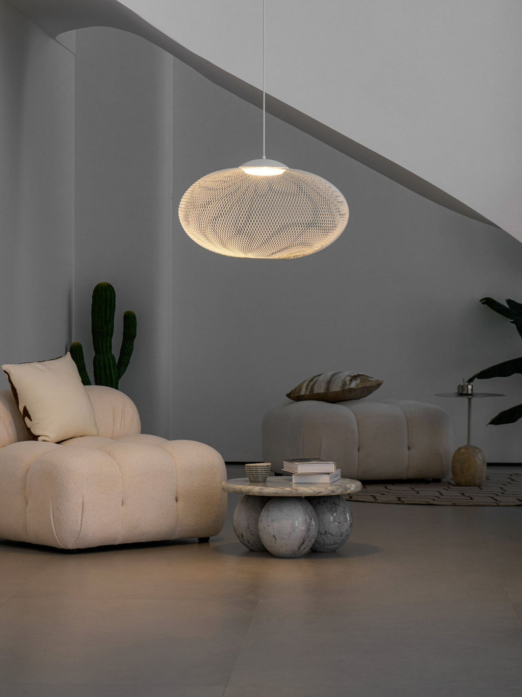 Ximora Iron Pendant Lamp-Moonnatur