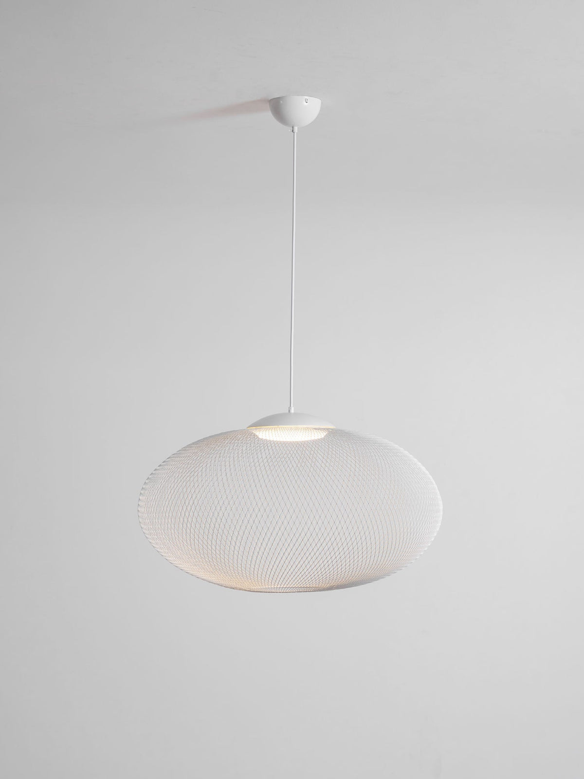 Ximora Iron Pendant Lamp-Moonnatur