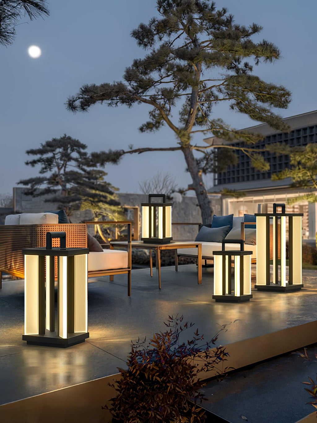 Gavrella Stainless Steel Post Light-Moonnatur