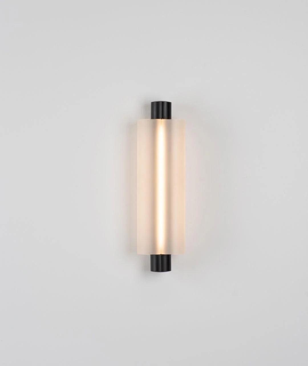Mellira Acrylic Wall Lamp-Moonnatur