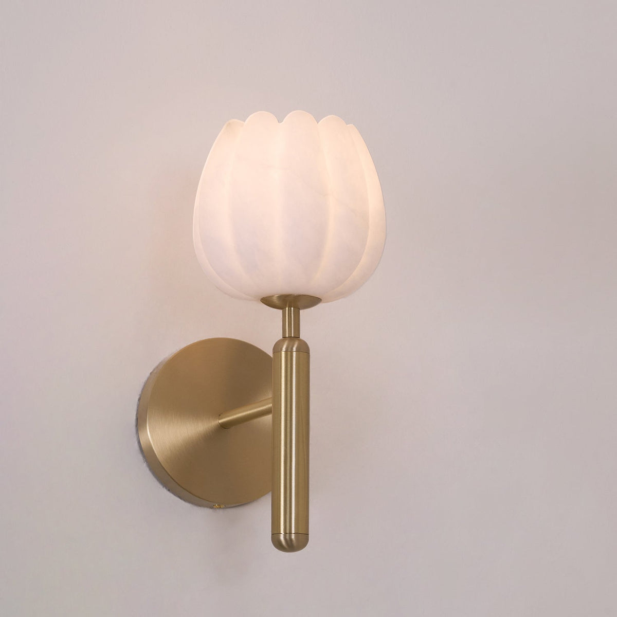 Galdenevia Alabaster Wall Light-Moonnatur