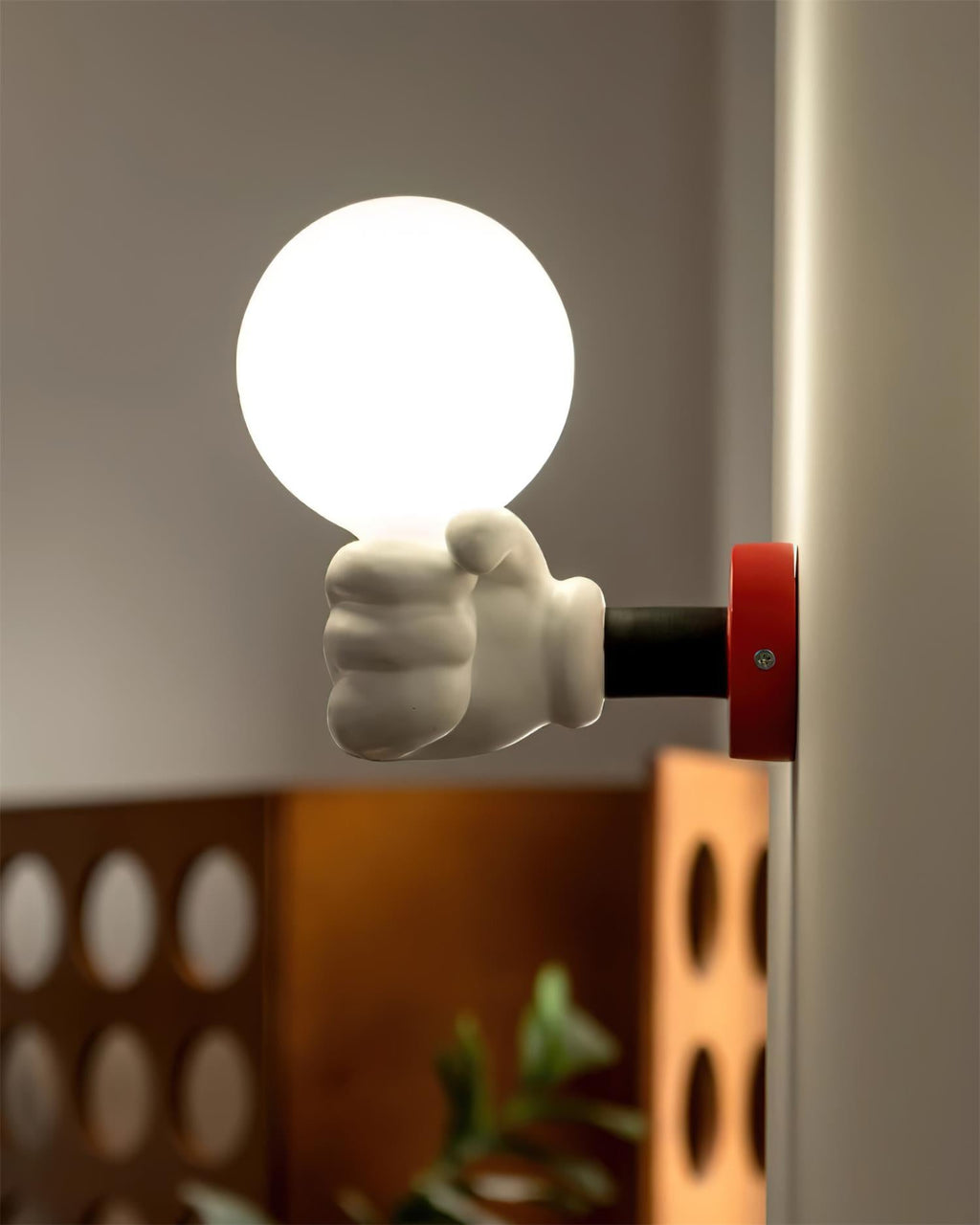 Morrelina Resin Wall Light-Moonnatur
