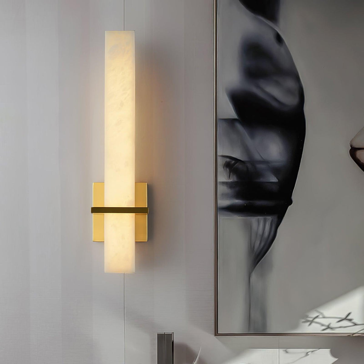Dunselwyn Alabaster Wall Light-Moonnatur