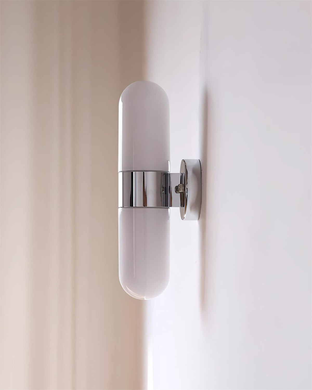 Ashengrove Glass Wall Light-Moonnatur