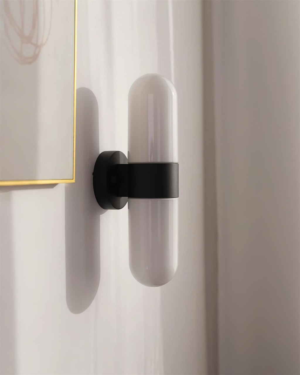 Ashengrove Glass Wall Light-Moonnatur